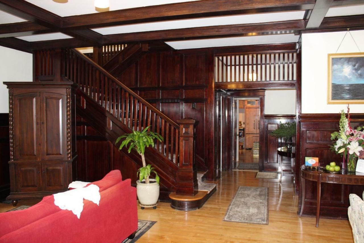 Lady Geneva Bed & Breakfast Medford Extérieur photo